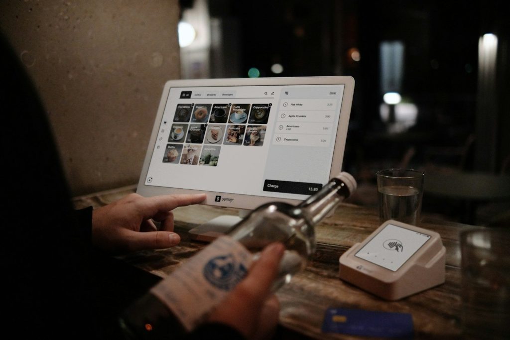 How Immersive Technology is Reshaping Modern Interactive Commerce